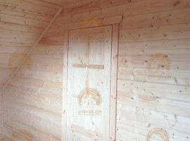КД35. Полутораэтажный каркасный дом 8х8 с террасой и эркером. Фото